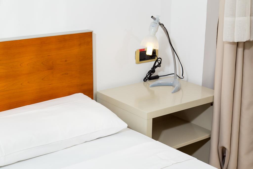 Apartamentos City Beach バルセロナ エクステリア 写真